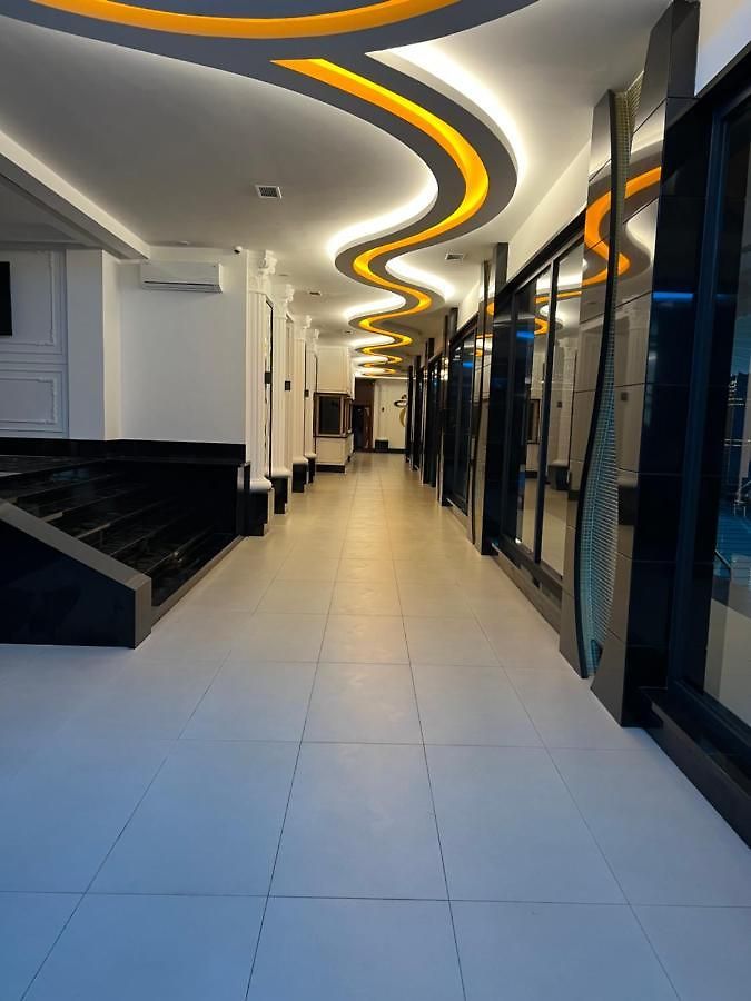 مجموعه مسکونی چندمنظوره در محموتلار