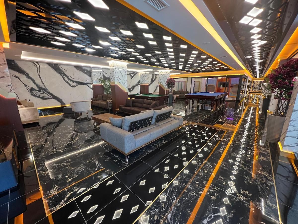 مجموعه مسکونی چندمنظوره در محموتلار