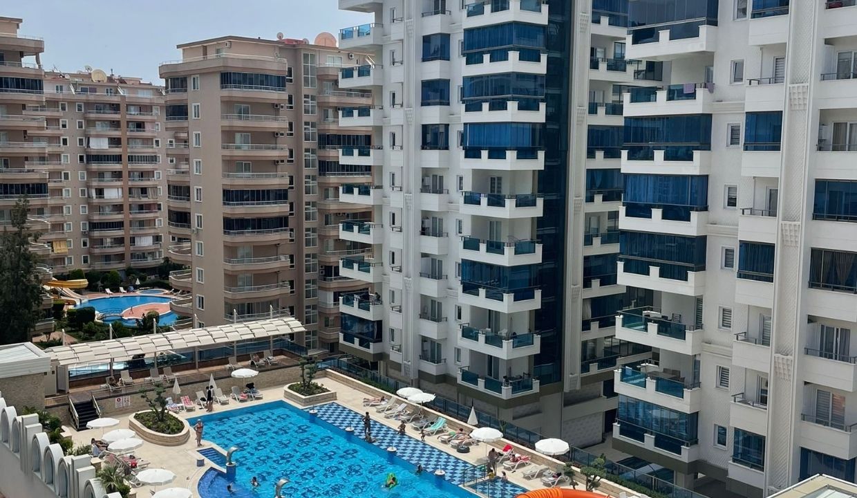 مجموعه مسکونی چندمنظوره در محموتلار