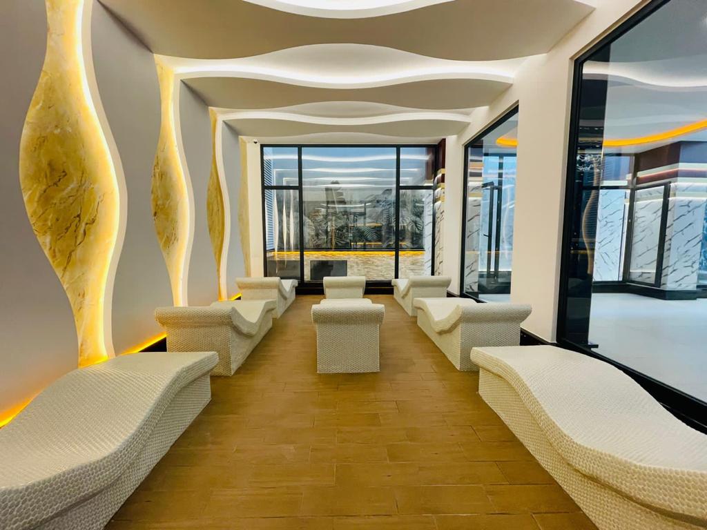 مجموعه مسکونی چندمنظوره در محموتلار