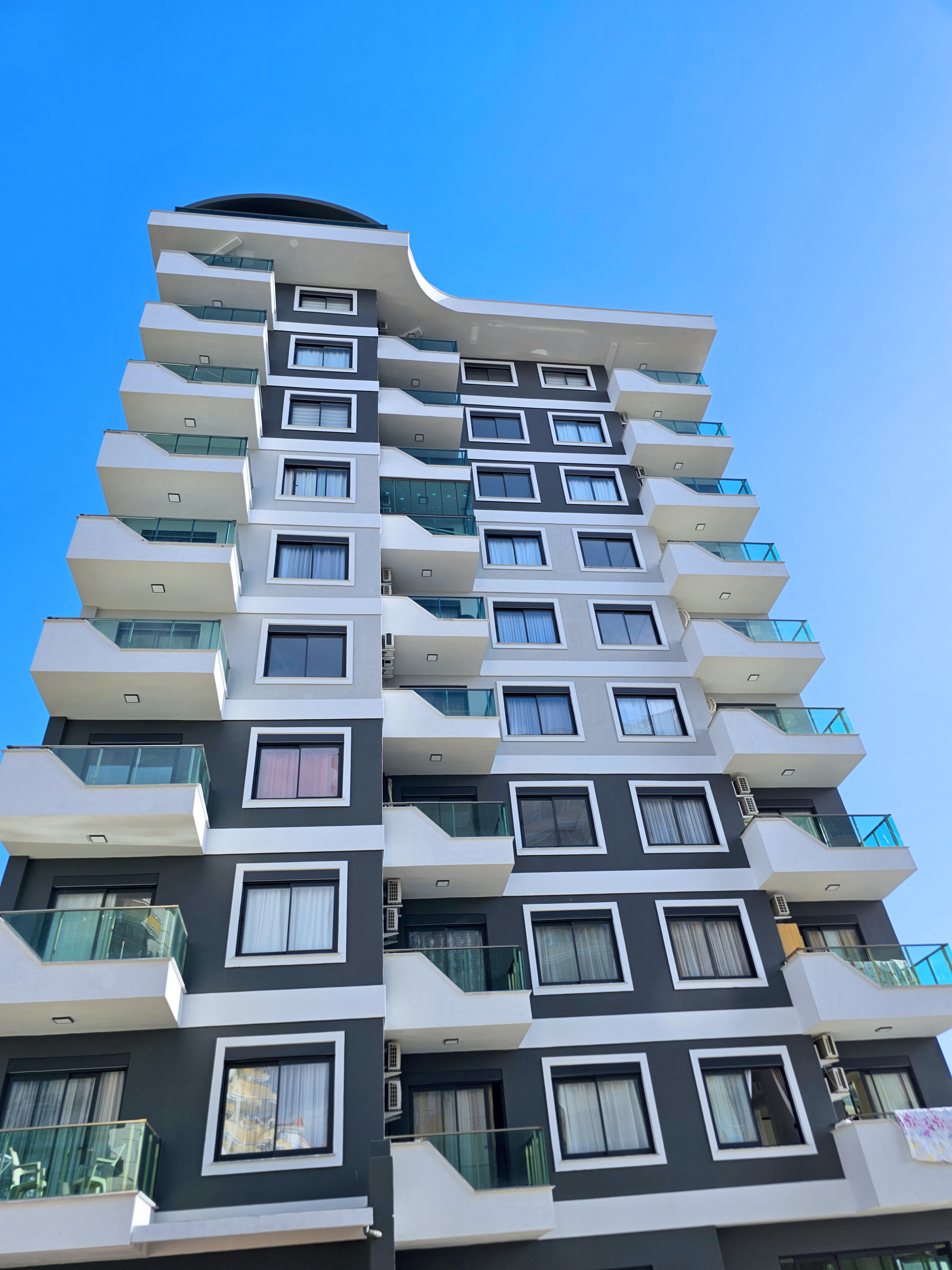 Mahutlar'da deniz manzaralı konut kompleksi!