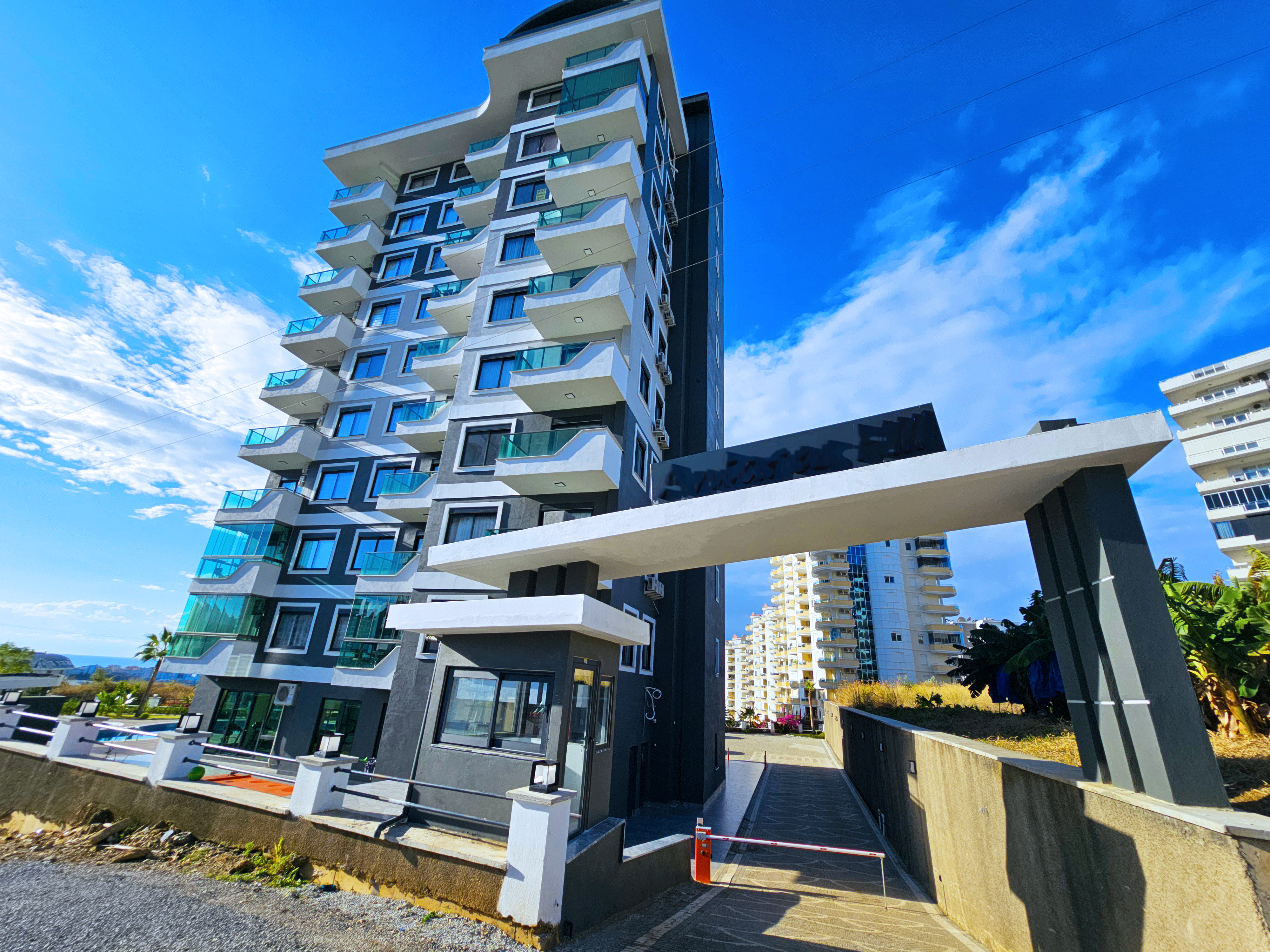 Mahutlar'da deniz manzaralı konut kompleksi!