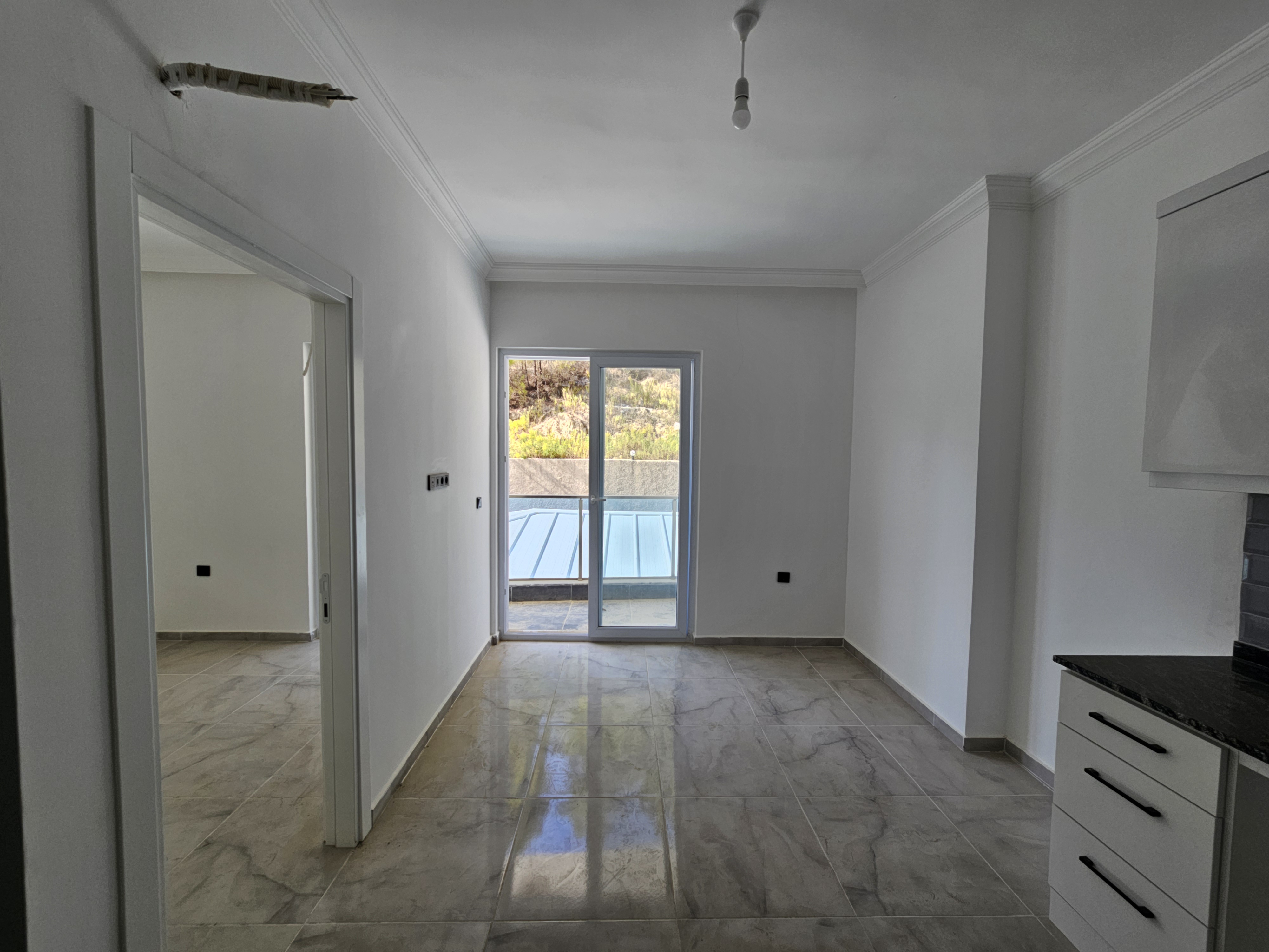 (1+1) - Aqua Residence