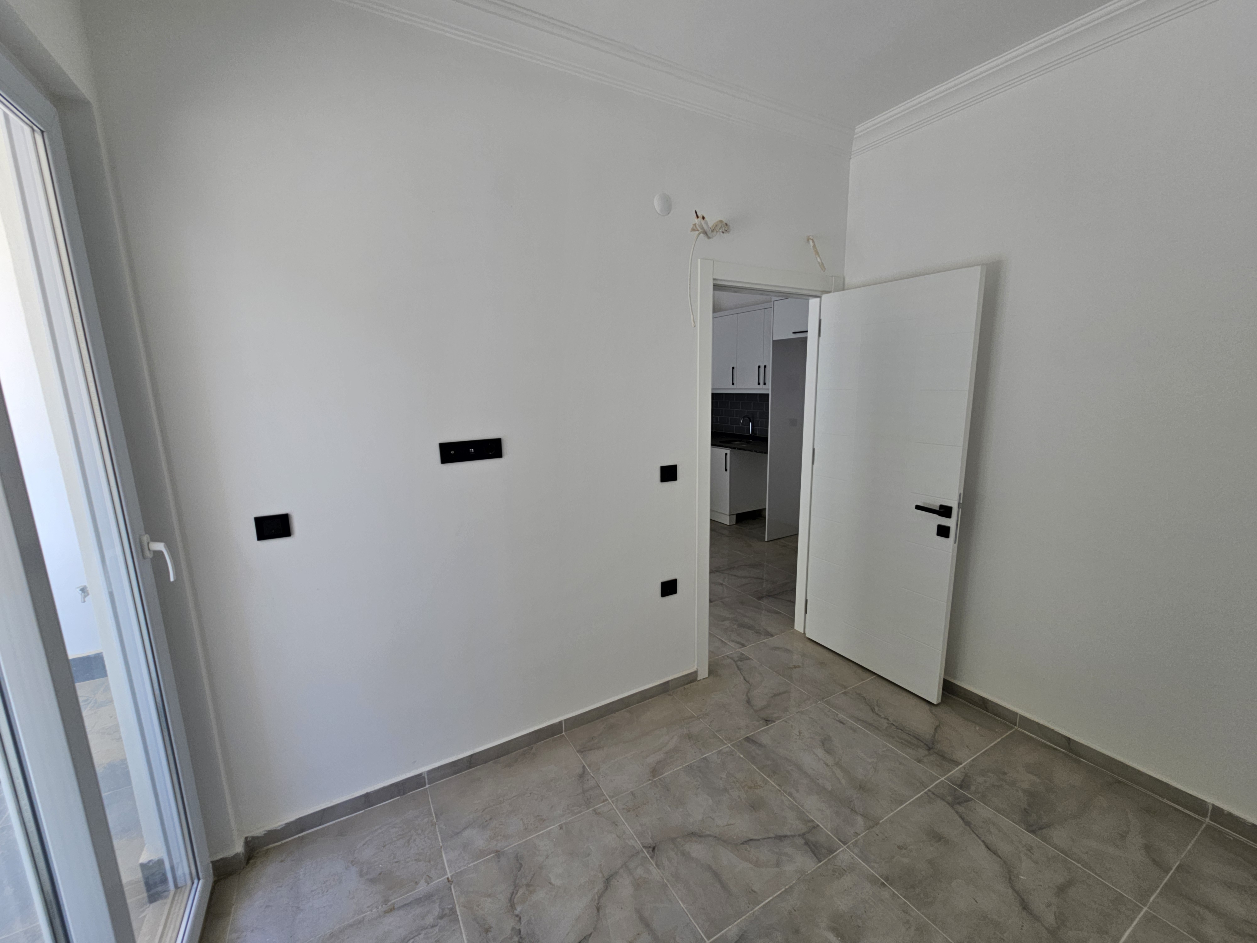 (1+1) - Aqua Residence