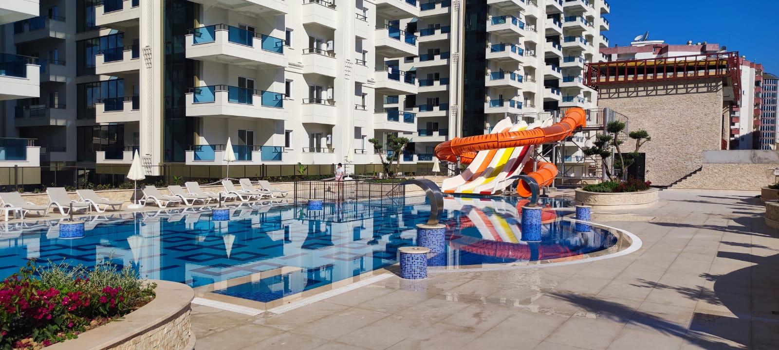 مجموعه مسکونی چندمنظوره در محموتلار