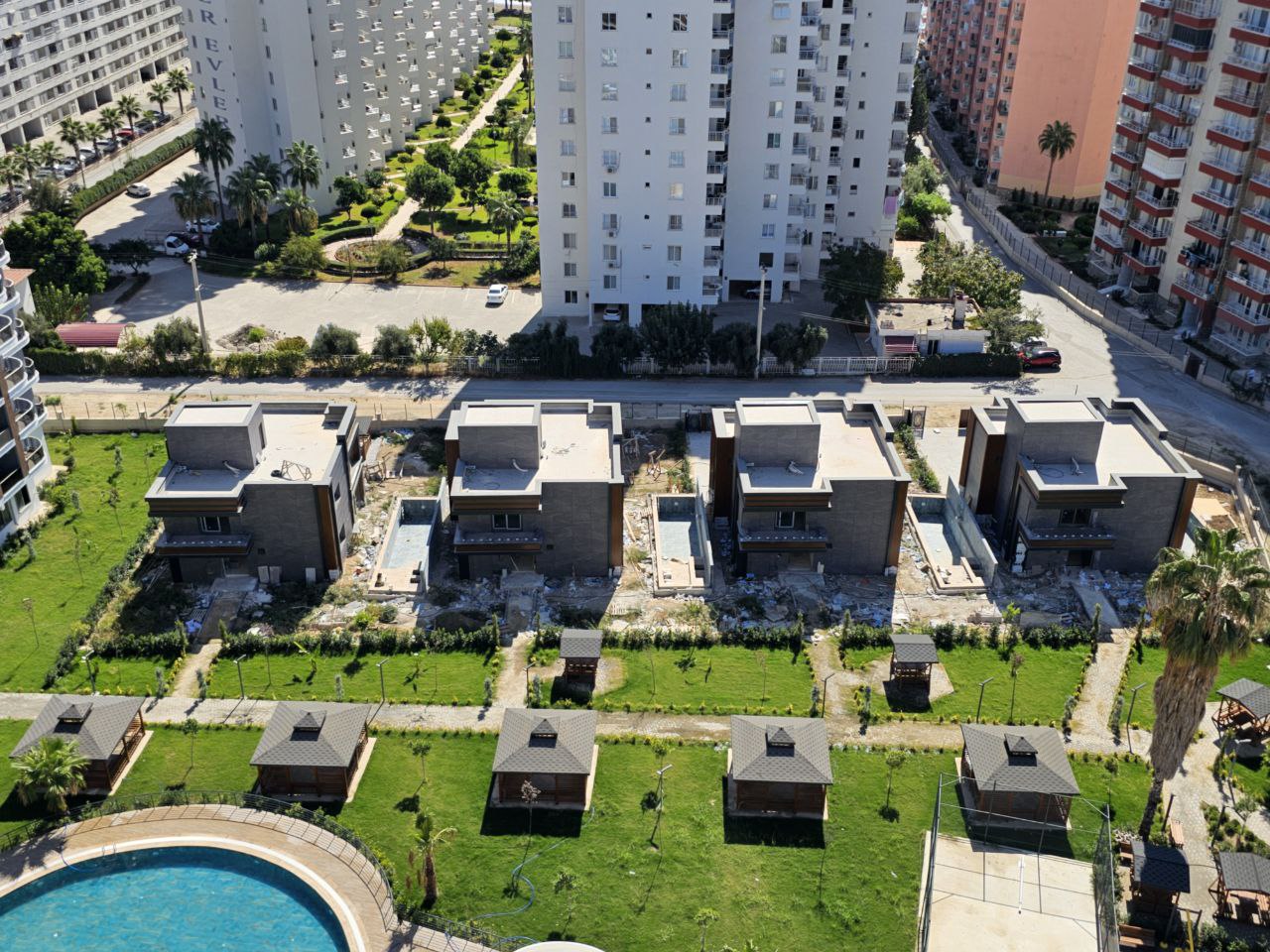 Wohnkomplex direkt am Meer in Mersin