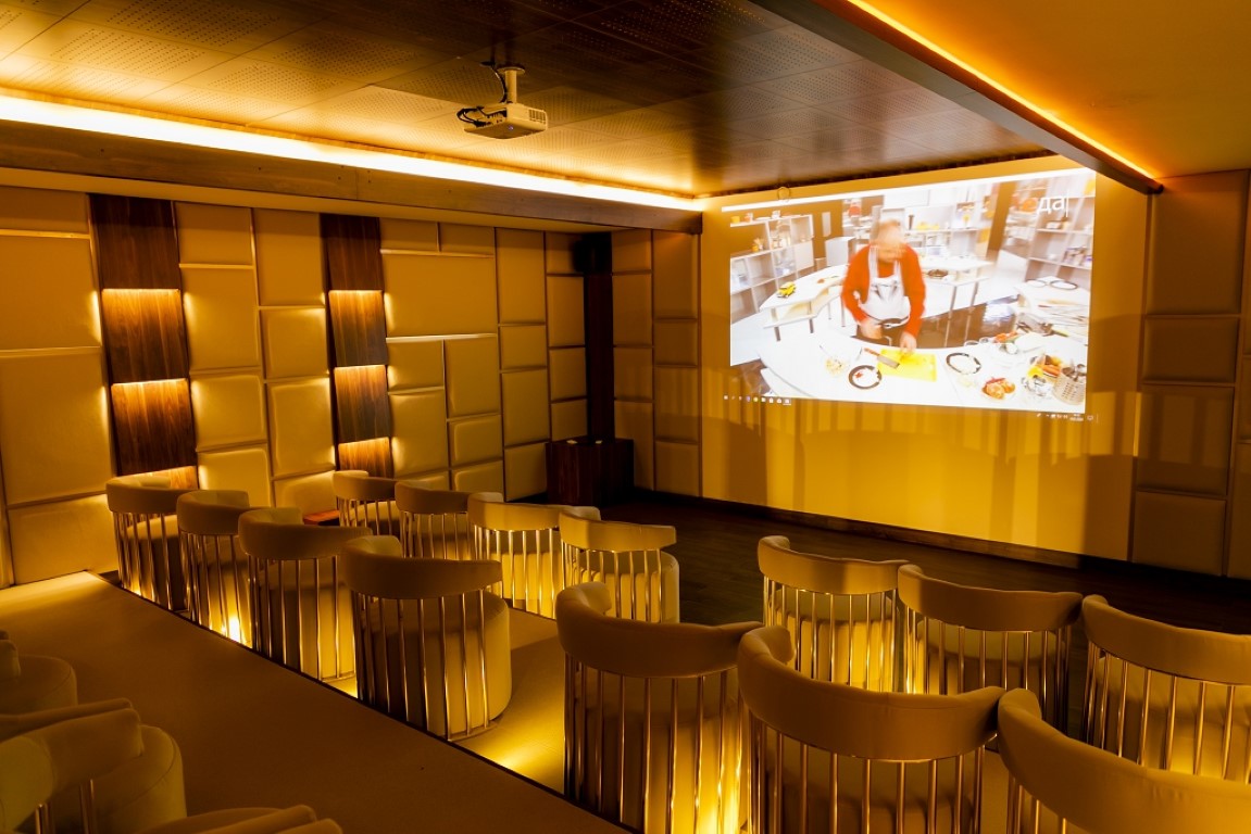 Gebäudekomplex mit der Infrastruktur eines Fünf-Sterne-Hotels in Mahmutlar