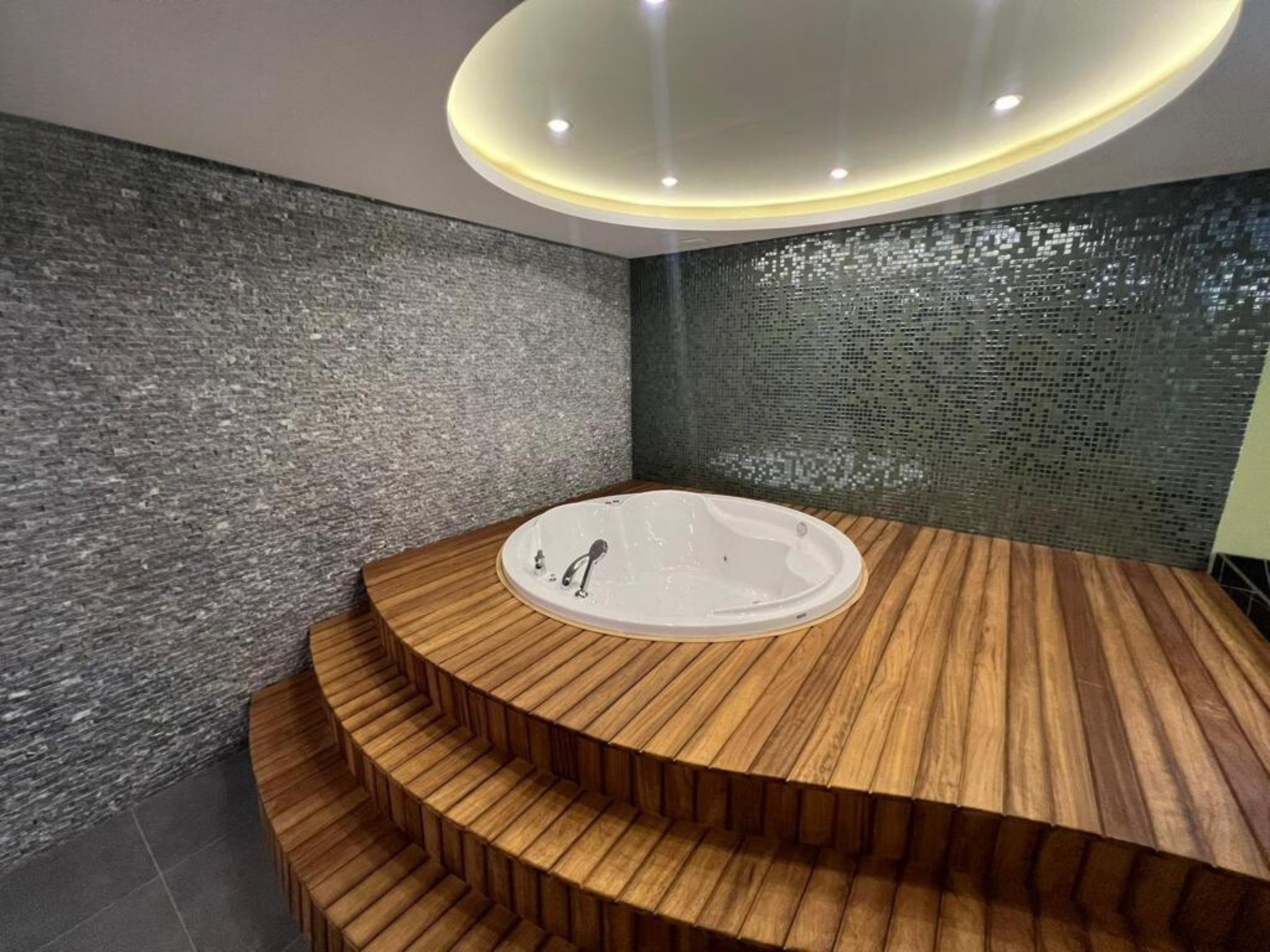 Prestijli Kestel bölgesinde yeni konut kompleksi