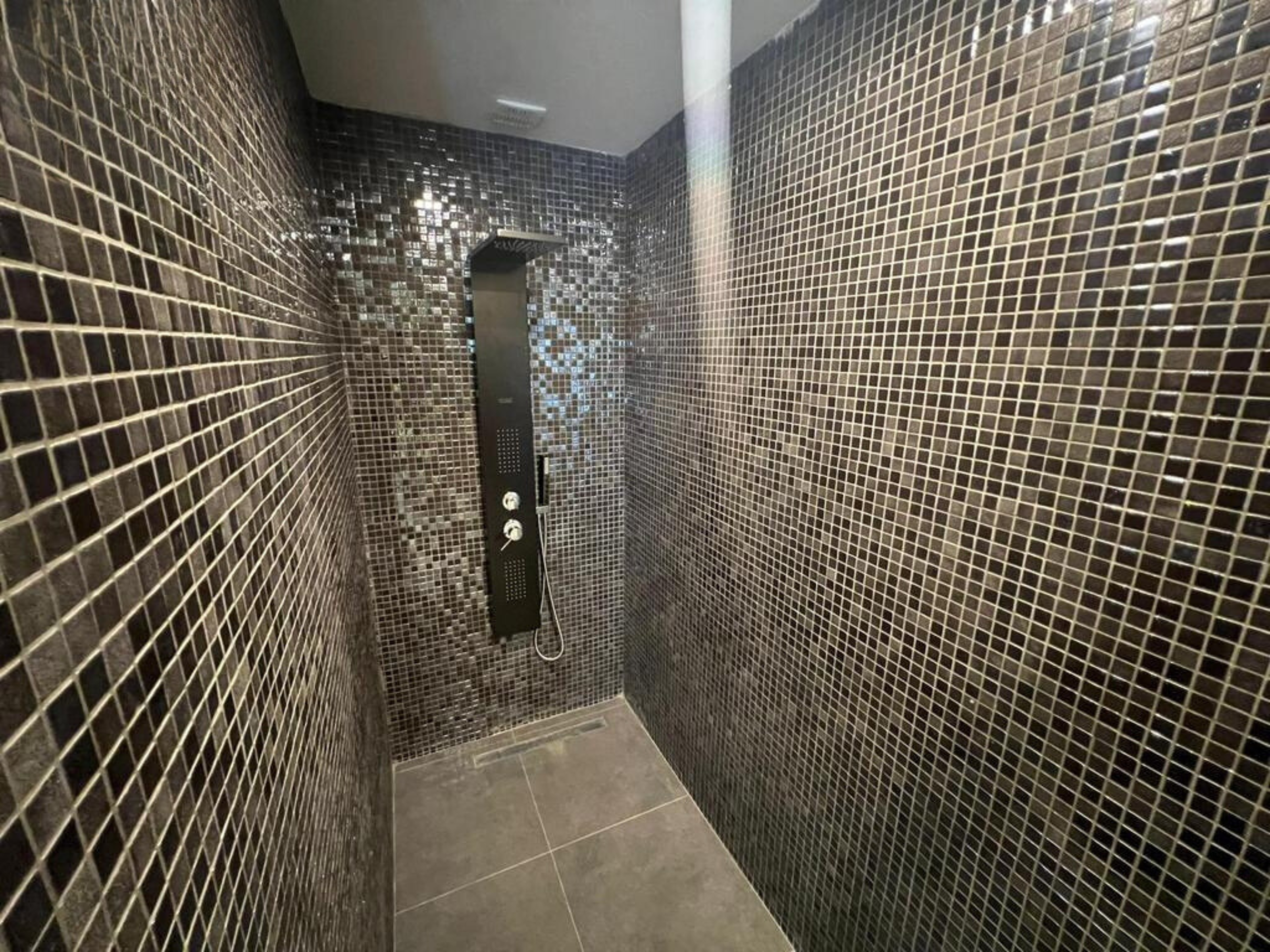 Prestijli Kestel bölgesinde yeni konut kompleksi