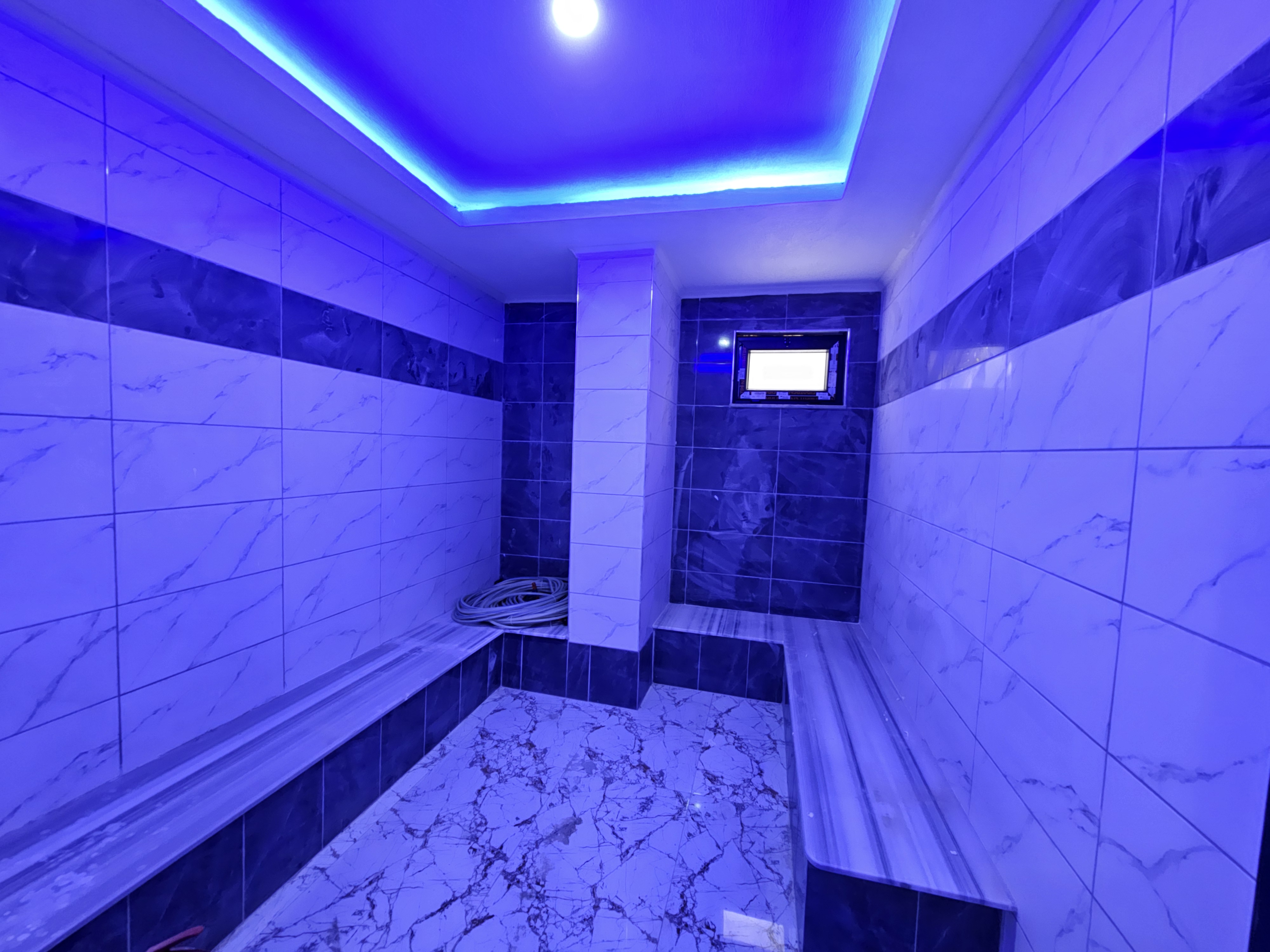 Avsallar'da Aqua Blue Konut Projesi - Denize 950 m Mesafede - 1+1 - 2+1 - Penthouse