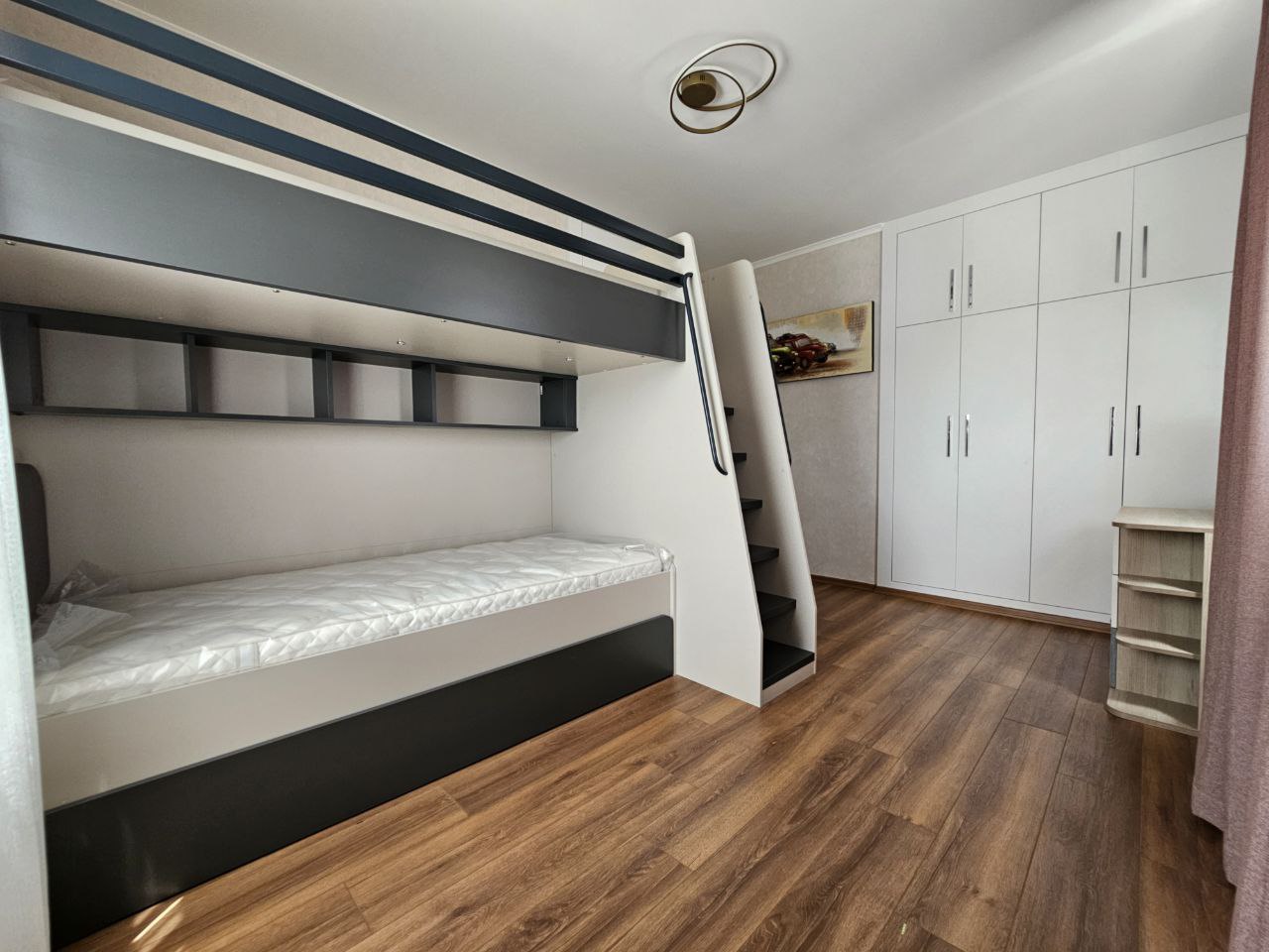 Kuzey Kıbrıs'ta 4+1 Lüks Villa - Denize 500 m, Yeni Boğaziçi