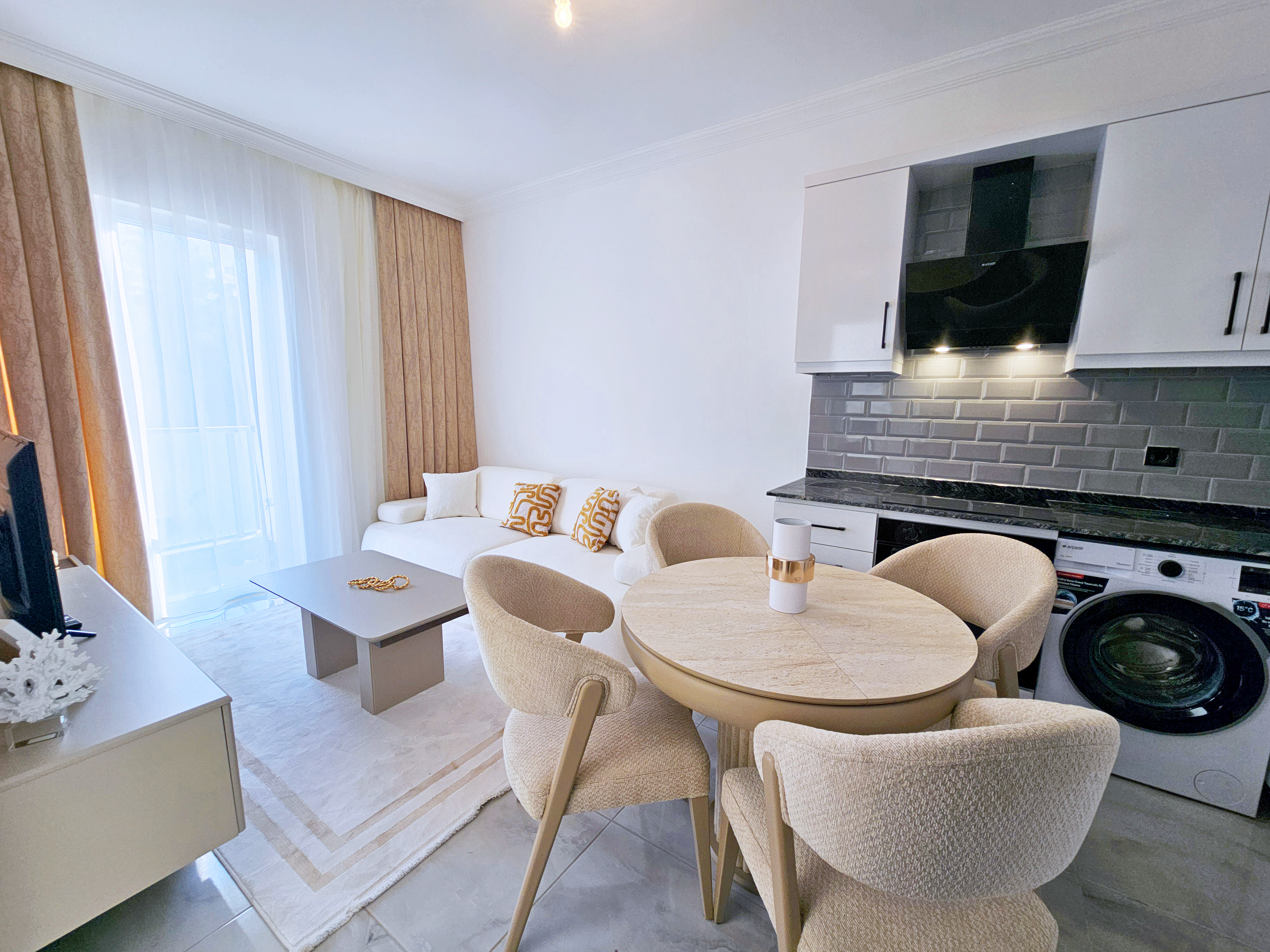 WYNAJĘCIE (1+1) - AVSALLAR