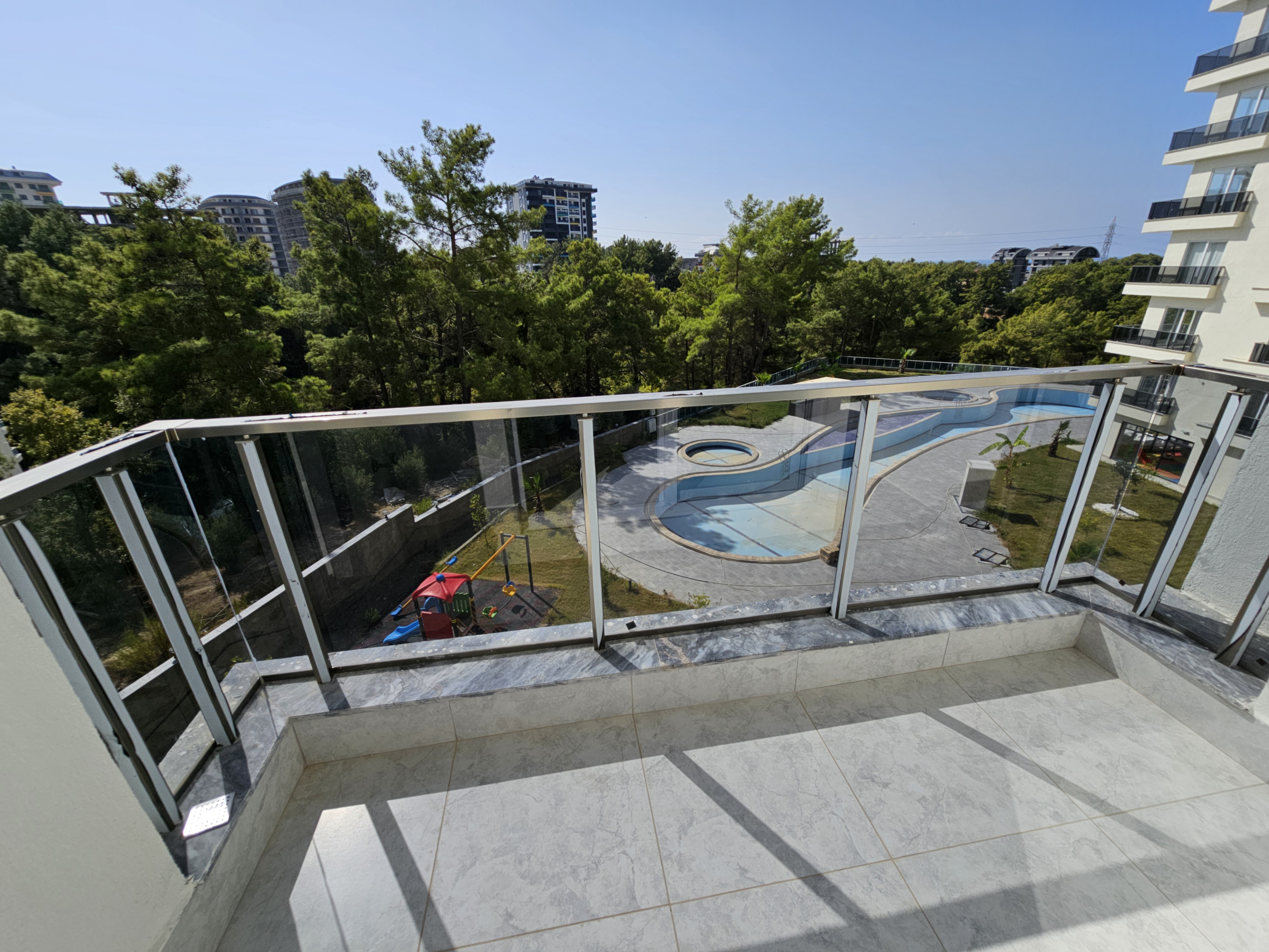 (1+1) - Prosperity Residence