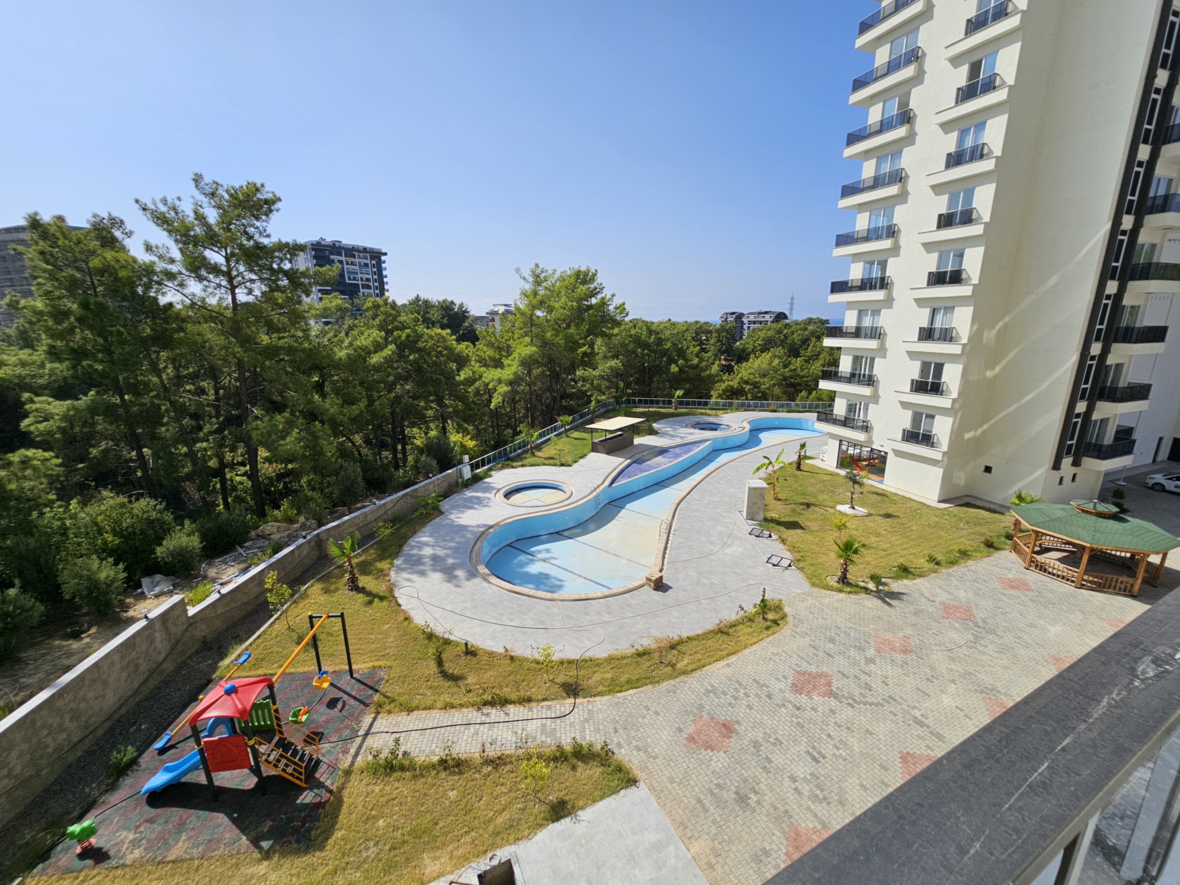 (1+1) - Prosperity Residence