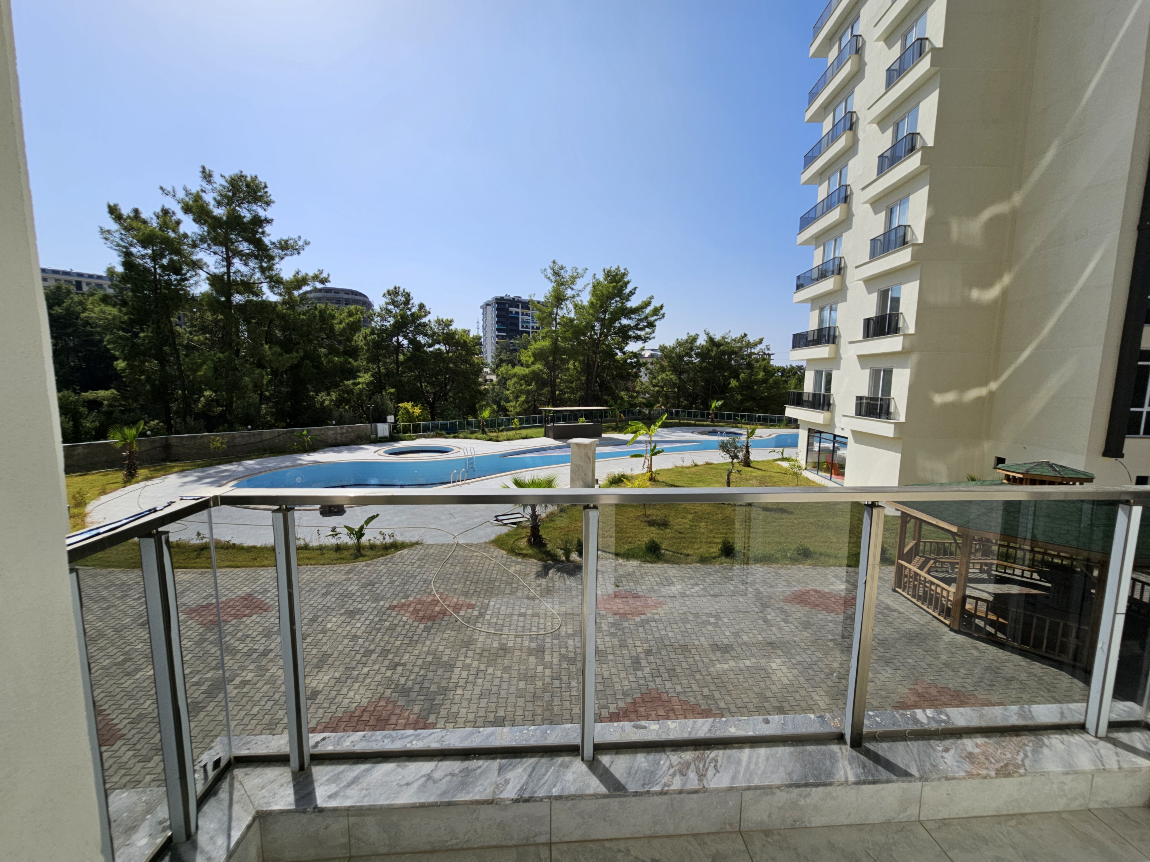 (1+1) - Prosperity Residence