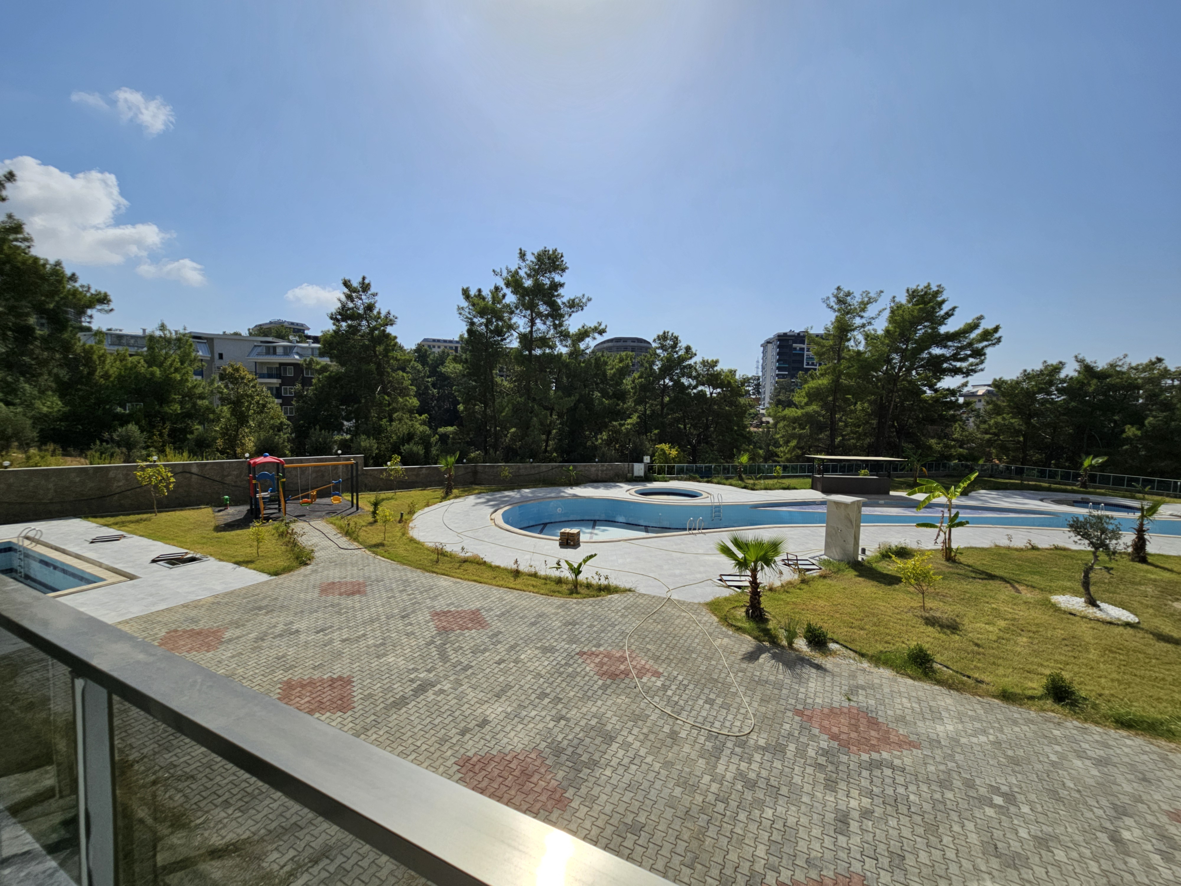 (1+1) - Prosperity Residence