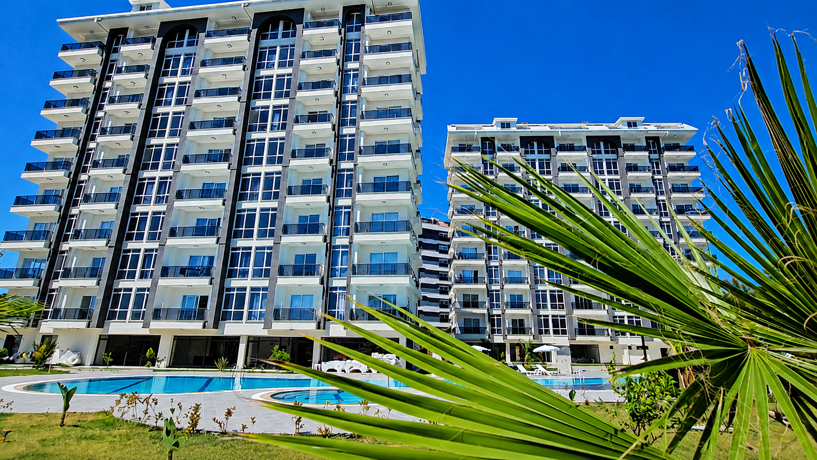 Prosperity Residence Avsallar - Only 1,150 meters from the Mediterranean Sea, 1+1 - 2+1 apartments duplexes 3+1 - 4+1