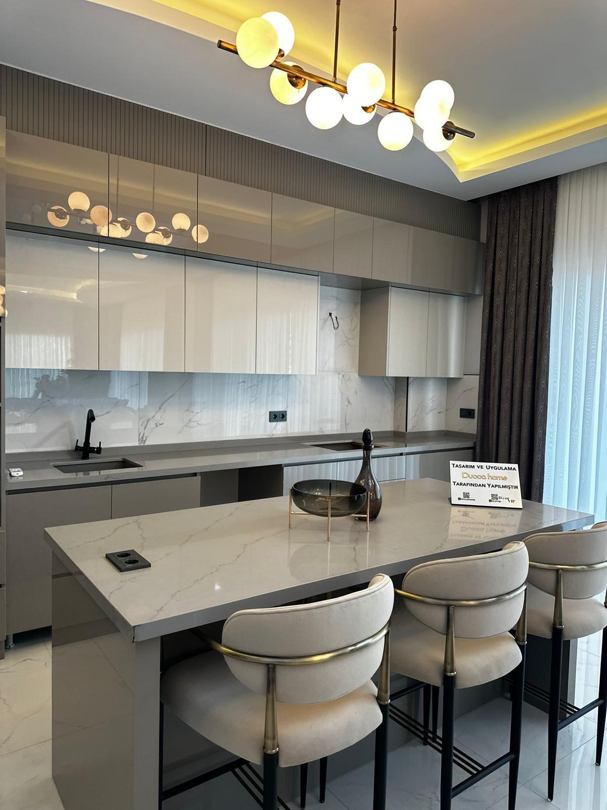 Alanya Kızılcaşehir'de Türk Vatandaşlığına Uygun 275 m² Villa