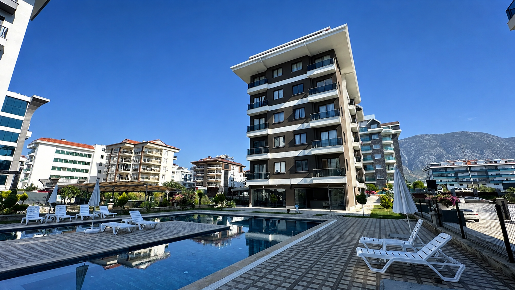 Crown Residence - Denize 200 m Mesafede 1+1 Daire
